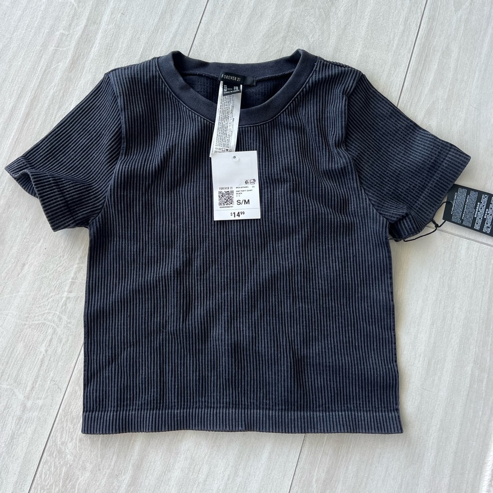 Forever 21 ribbed t shirt